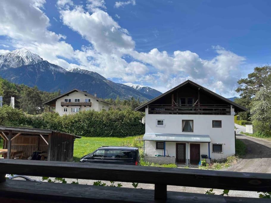 Haus Alberto - Haus Mit 2 Ferienwohnungen Ötztal-Bahnhof Exterior foto